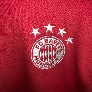 Bayern sweater